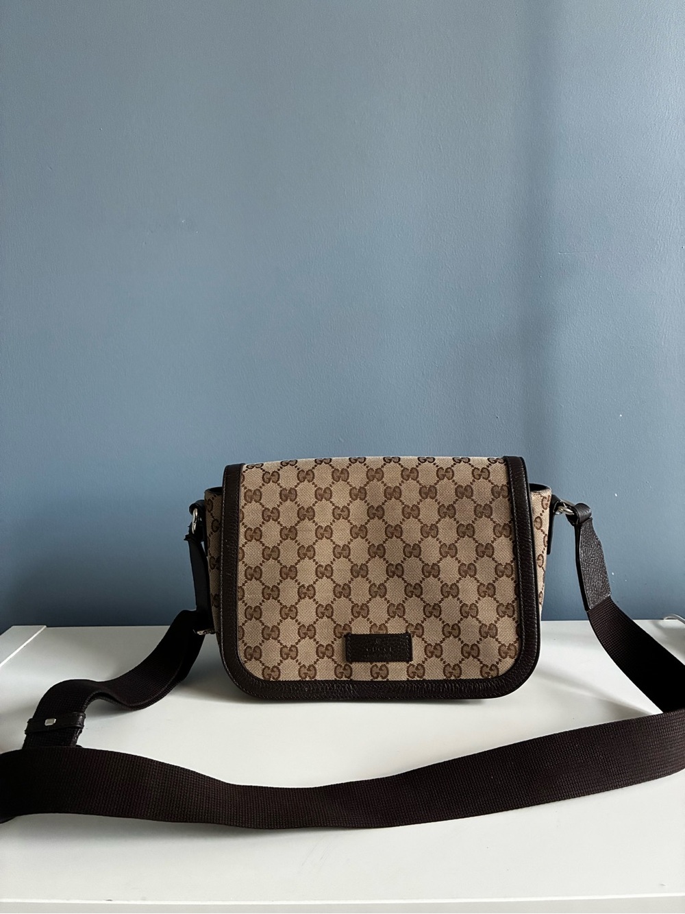 Gucci Beige Brown GG Supreme Messenger Bag